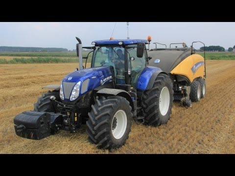 New Holland T7.270 Blue Power + New Holland BigBaler 1290 in action!