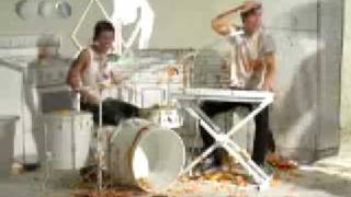 Matt and Kim &quot;Yea Yeah&quot;