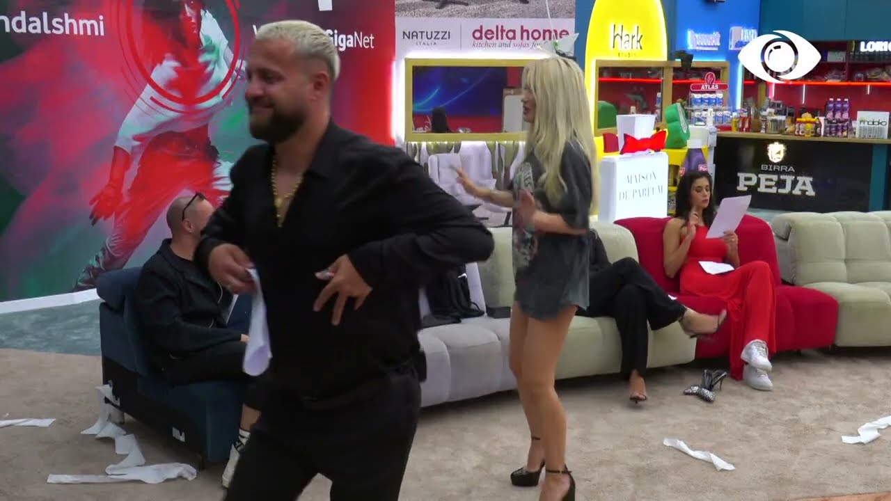 Luizi dhe Deamishel kërcejnë bashkë