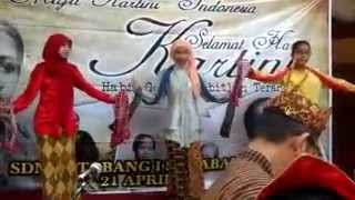 Download lagu Tari Lenggang Surabaya mp3