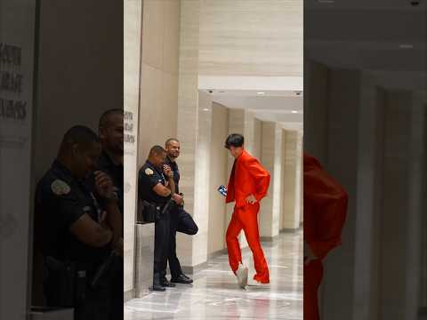 Sliding into the government office to stop the Tik Tok Ban 😝😎