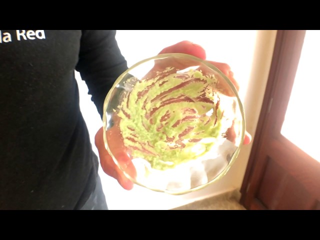 Vídeo relacionado con S&B Wasabi en Polvo Desecado y Molido, Polvo de Wasabi, Condimento para acompañar en Sushi o Sasahimi, Elaboración de Salsas, 30 g