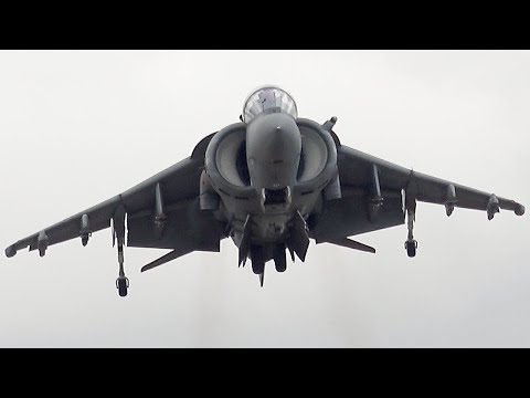 Awesome AV-8B Harrier display - RIAT '23