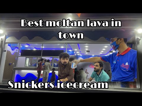 Montana lava cake + ice cream sweet cream |￼street food in multan Pakistan |pakistani food review ￼