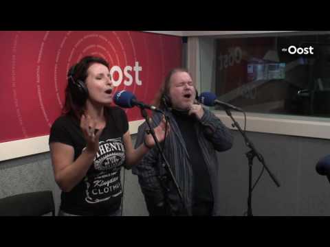 Cindy Oudshoorn en Edward Reekers: "up where we belong"