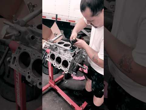 Thumbnail for Cleaning deck and honing cylinders on the TOYOTA 1MZ-FE block! by Toyota Gazoo Racing