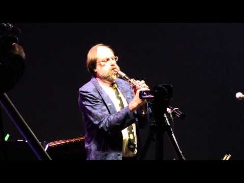 X. LOUIS ARMSTRONG JAZZFESZTIVÁL - Scott Robinsoni plays on Joe Murányi's clarinet for Joe Murányi