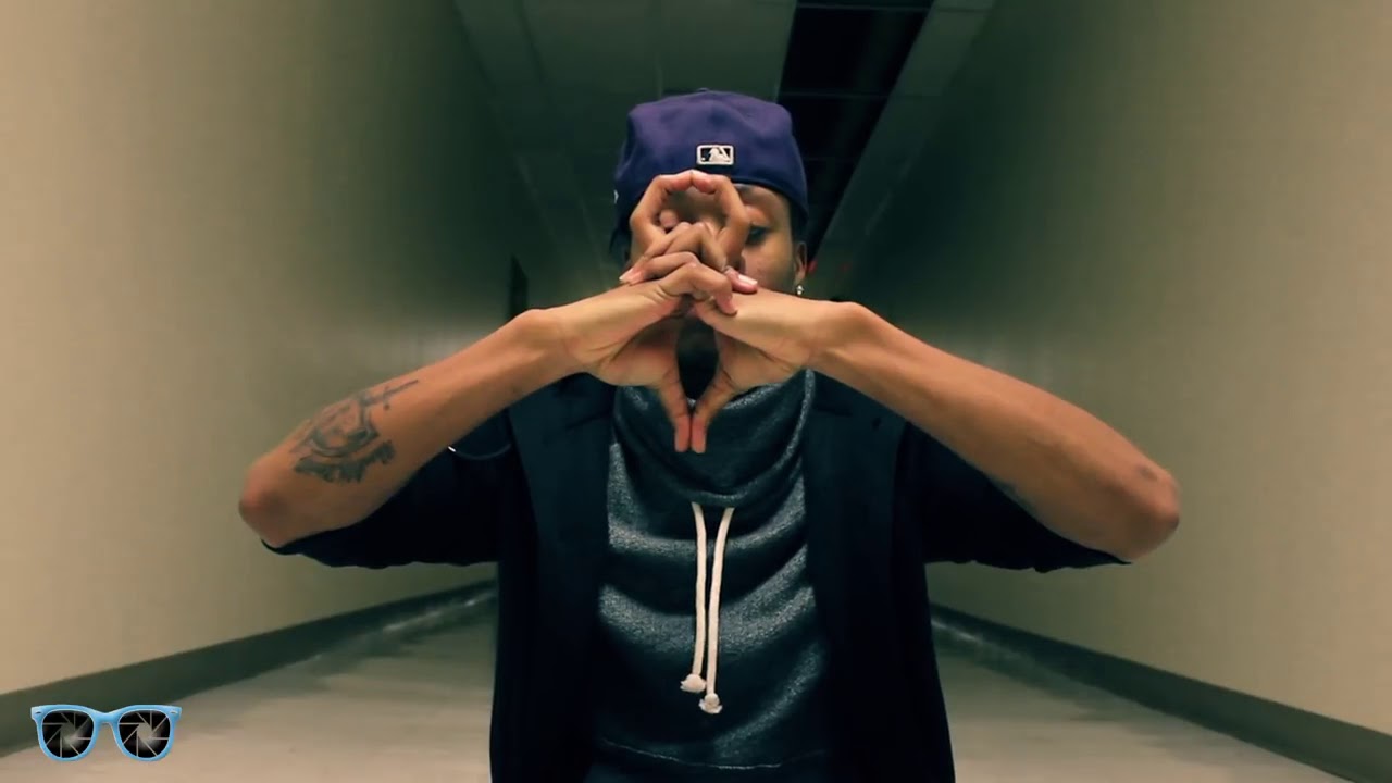 Watch INCREIBLES movimientos con los DEDOS Now INCREIBLES movimientos con los DEDOS