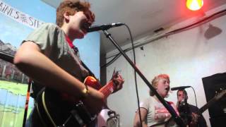 Girlpool - Soup (Live at DBTS)