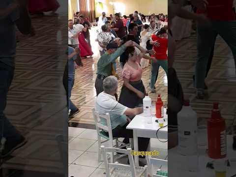 #shotrs #baile #dancarinos.no clube Sempre Unidos em Quedas do Iguaçu. Paraná. Brasil.