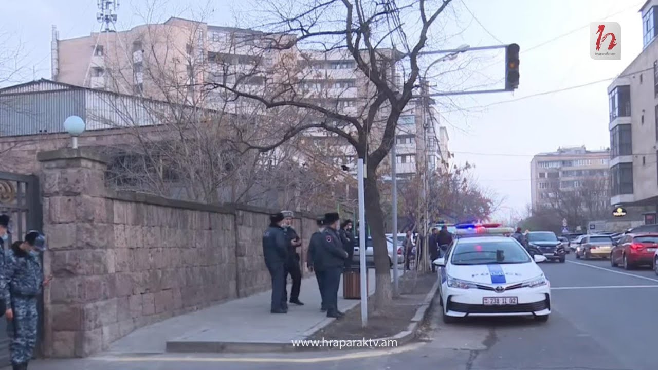 Շտապ հավաք ԱԺ–ի դիմաց. Ուղիղ