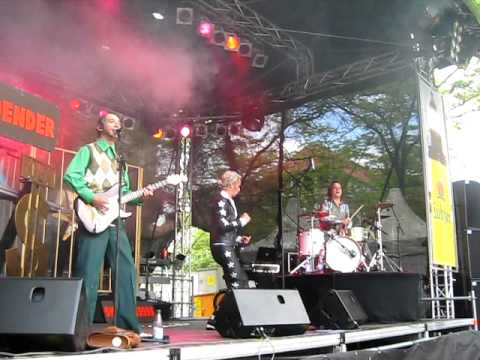 Big Maggas - Wischnewski, du geile Sau [Live @ Kieler Woche 26.06.2010]