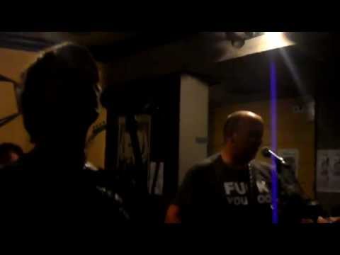 MENACE   - Party Animal     -  MAD MUSIC CLUB