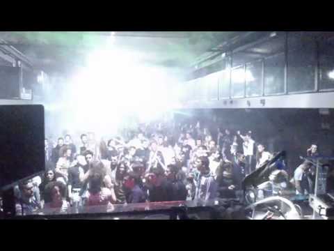 LEON @ Magazzini Generali 9dicembre2011