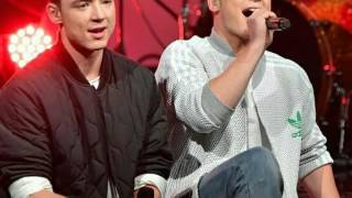 Dielochis  earth Song