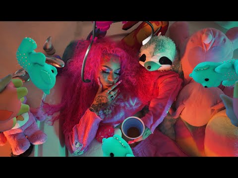 Ayleks - Live For You [Official Music Video]