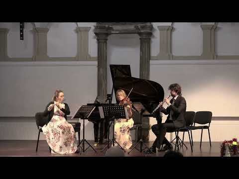 Gustav Holst – Terzetto for Flute, Oboe and Viola | Live | Jesienne Roztocze