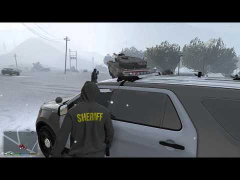 GTA V (LSPDFR) TANK PURSUIT!!!!!!