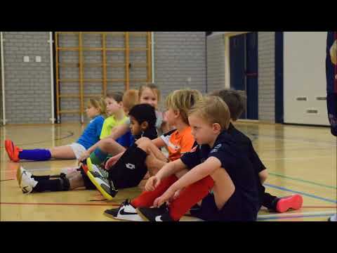 Kerstzaal voetbal v v  Nieuw Roden 2017