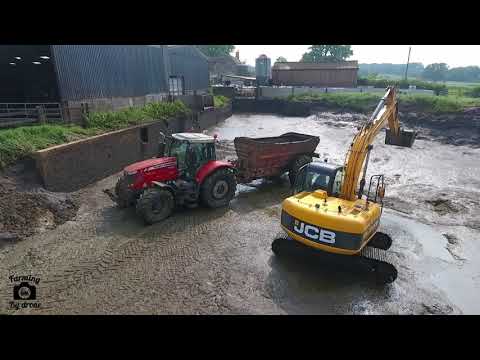 Muck Spreading Slurry 2018 - JCB - Massey Ferguson - Valtra