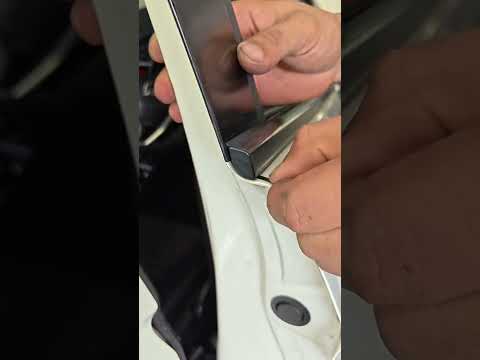 Лайфхак как снять наружную бархотку с машины #automobile #bodywork #autorepair