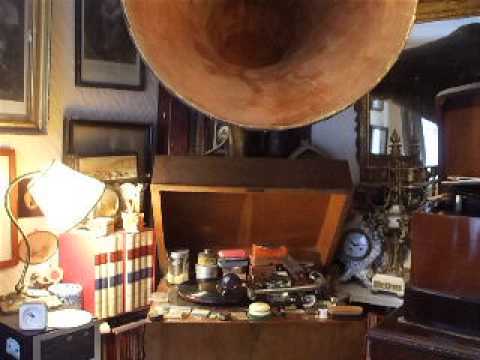 "The Varsity Drag Played by Cass Hagan & His Park Avenue Hotel Orchestra Col 4966