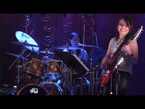 Nga Re Cuoc Doi - Live Sake Band, ft. Duong Lam Thanh