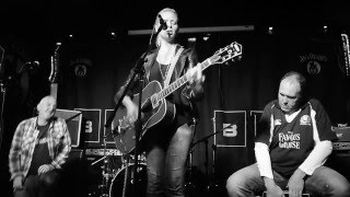 Miss Emily - Pass You By [live at The Box]