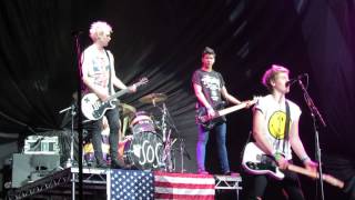 5 Seconds of Summer singing &quot;Try Hard&quot; Live in concert at Mandalay Bay Las Vegas 8/3/13