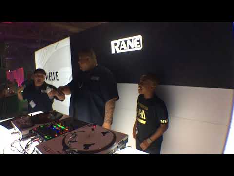 DJ Fat Fingaz VS DJ D-ILL - DJ Expo - Scratch Session