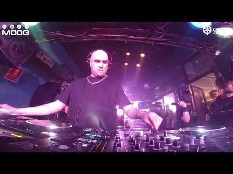 Frankie Bones @ Moog - Barcelona 06/04/2018 (ES) VIDEOSET