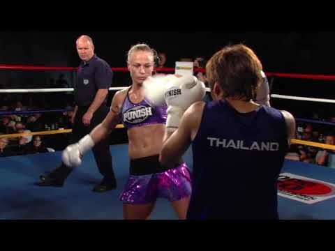 Caley Reece (AUS) Vs Nongnan Detract (THAI) - EPIC Muay Thai 2