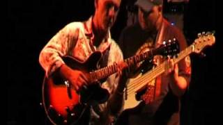 Larry Carlton & Robben Ford  7-24-2007 Salerno, Italy   01 That Road