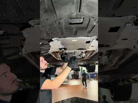 Thumbnail for BMW XM Break in service #bmw #bmwm #xm #bmwxm #g09 by BMW XM