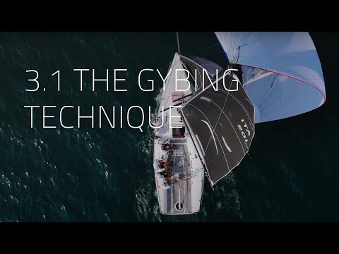 ONESAILS MASTERCLASS - MELGES 32 - The Gybing Technique