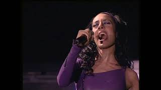 Inmensidad - Mónica Naranjo Tour Minage (Audio 5.1ch)