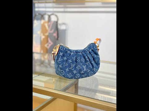 Louis Vuitton Pochette Valley M13571 Denim Blue Replica
