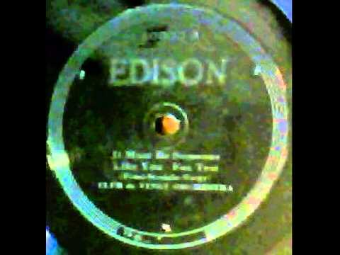 "It Must Be Someone Like You" - The Club De Vingt Orchestra (1921 Edison)
