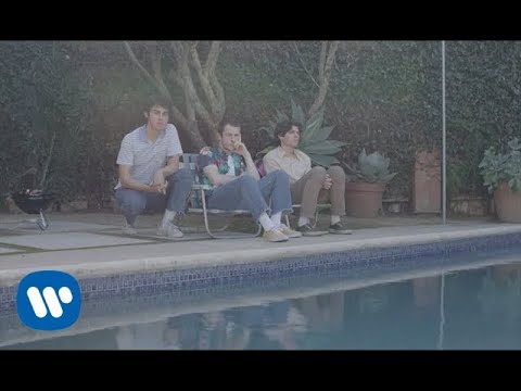 Wallows - Pictures of Girls (Official Video)