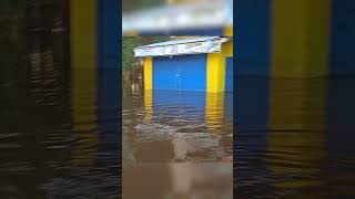 Download lagu berita kepada kawan - Ebiet g Ade - part 1 mp3