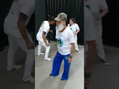 Treino com Mestre Nô- Capoeira Angola Palmares - Rio Grande do Sul.
