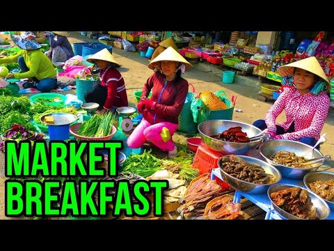 Wet Market In Saigon, Vietnam (Chợ Bà Chiểu) - Breakfast and Fresh Food Shopping