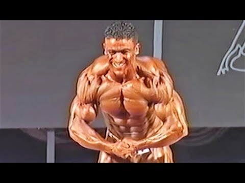 Kamal Elgargni (UK), NABBA Worlds 2002 - Men Overall Winner