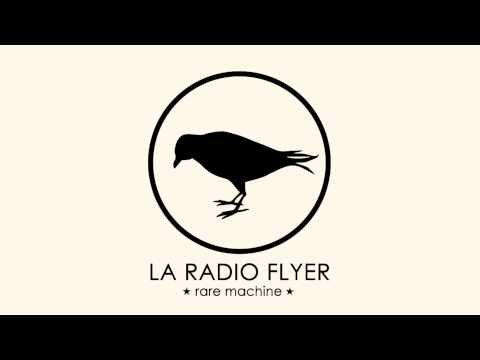 La Radio Flyer - Antígona