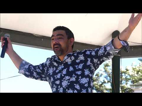 Pedro Galveias - "Lisboa Menina e Moça" ( Ary dos Santos e Paulo de Carvalho)