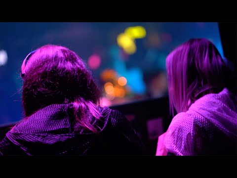 Siskin - Electric Love (Official Music Video)