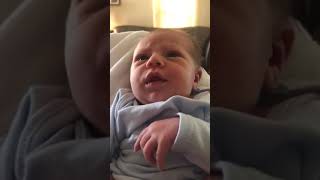 Baby K sees Taylors picture