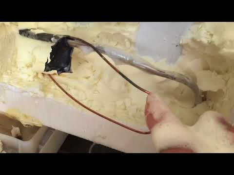 BEKO CS 334020 S - утечки