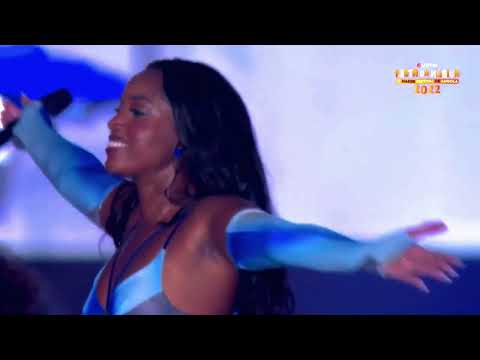 IZA - Dona de mim | Ao vivo em Luanda [FULL HD]