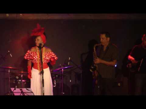 Elisete at the Simta Theater in Jaffo - Biladeicha